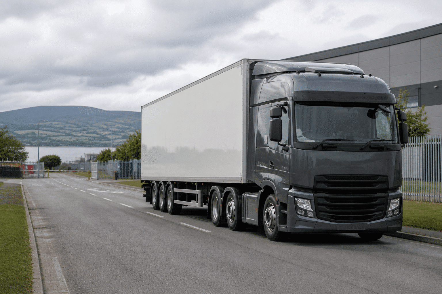 HGV and LGV training with an articulated lorry